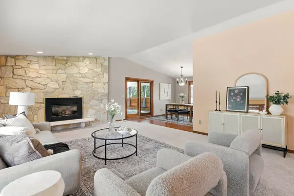 17317 N Saddle Hill Rd, Colbert, WA 99005