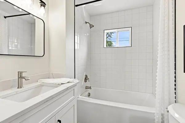1228 E Garland Ave, Spokane, WA 99207