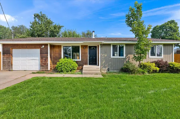 6 W 4th Ave, Deer Park, WA 99006