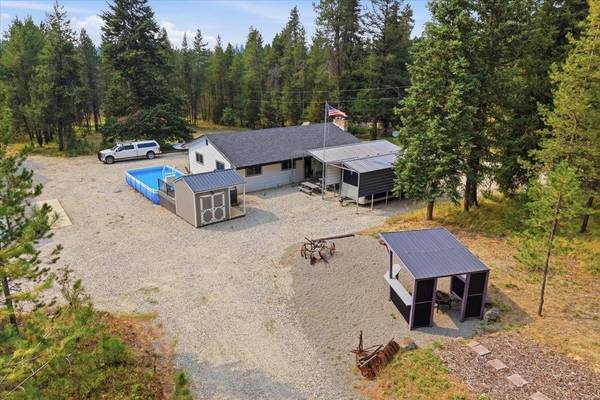 1061 Roberts Rd, Newport, WA 99156