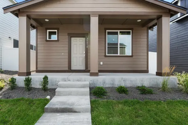 24814 E Coopers Hawk Ln, Liberty Lake, WA 99019
