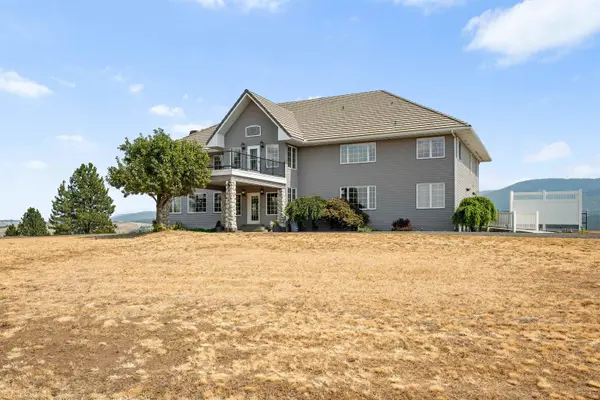 4216 S Owl Ln, Greenacres, WA 99016