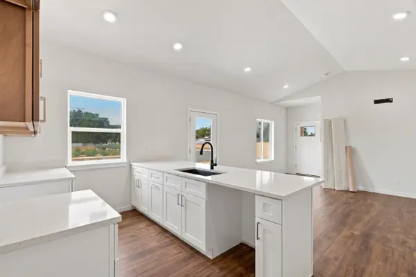 17410 E Mission Ave, Greenacres, WA 99016