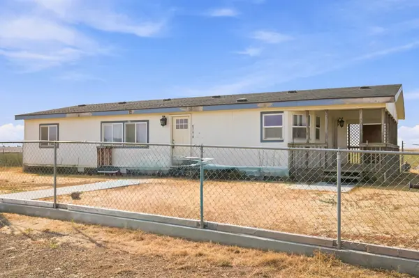 52900 E Bisson Rd, Reardan, WA 99029