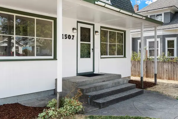 1507 W Knox Ave, Spokane, WA 99205