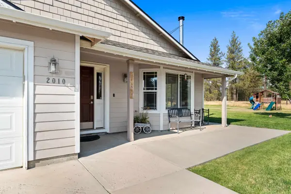 2010 W Pine Meadow Ln, Cheney, WA 99004