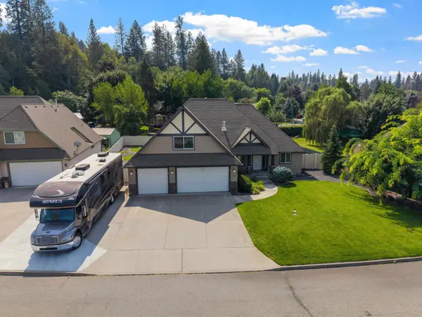 15926 E Renz Dr, Spokane Valley, WA 99037