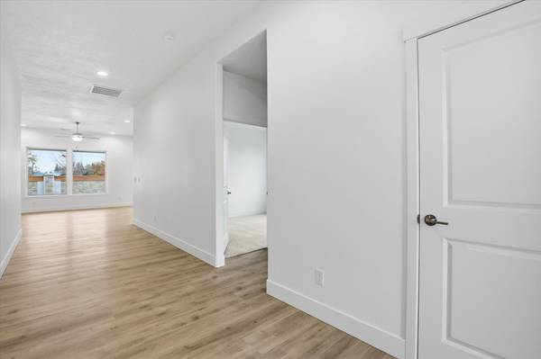 1109 - 22 N Country Club Dr #22, Deer Park, WA 99006