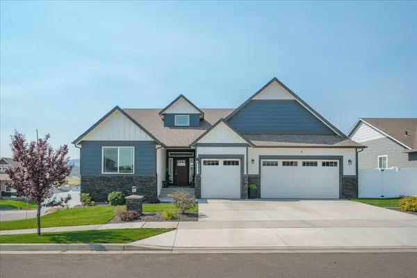 19610 E Ellie Mae Ave, Greenacres, WA 99016