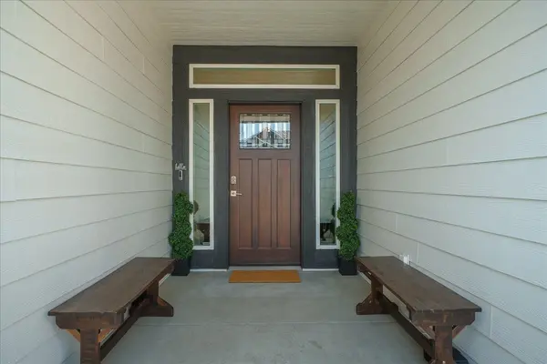 19610 E Ellie Mae Ave, Greenacres, WA 99016