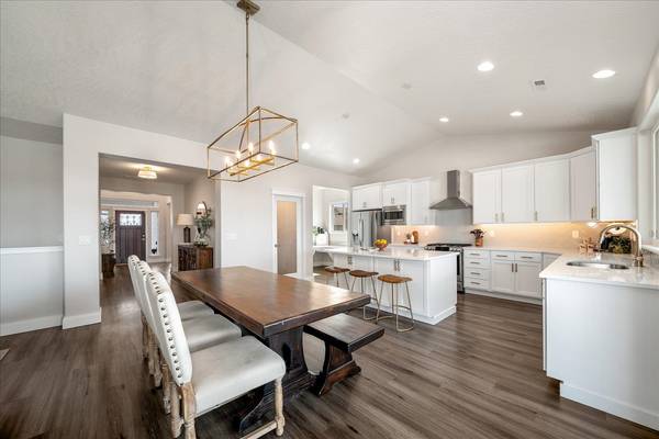 19610 E Ellie Mae Ave, Greenacres, WA 99016