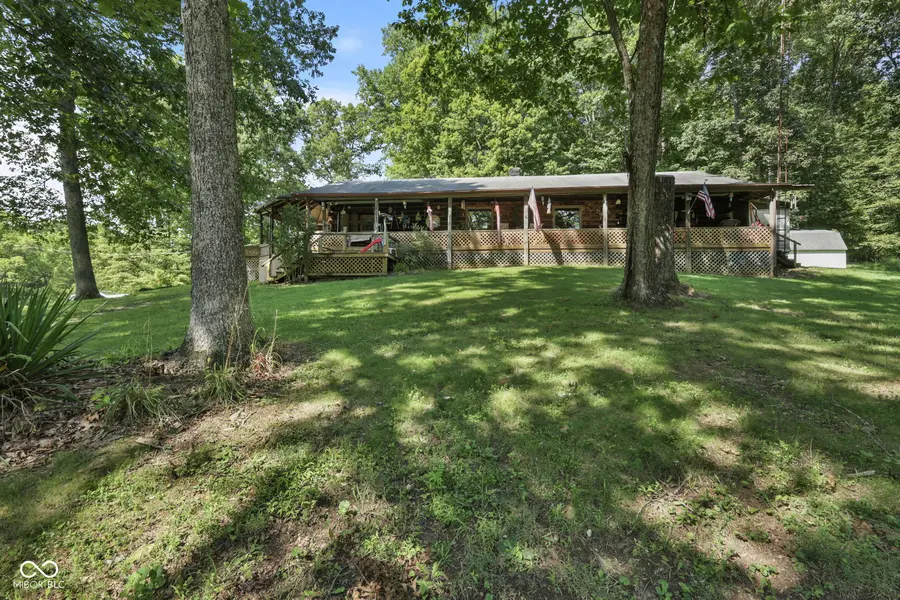 1222 WPA RD, Mitchell, IN 47446