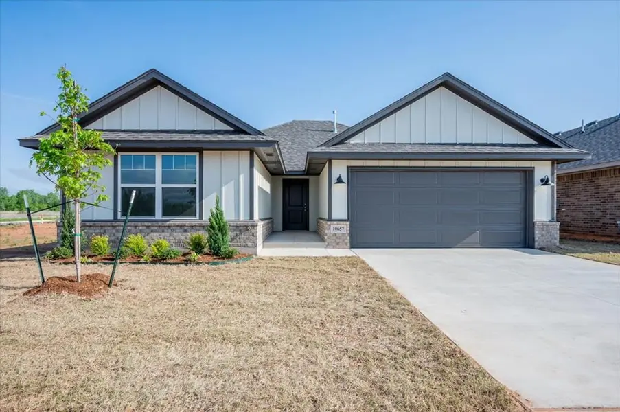 10657 SW 18th ST, Yukon, OK 73099
