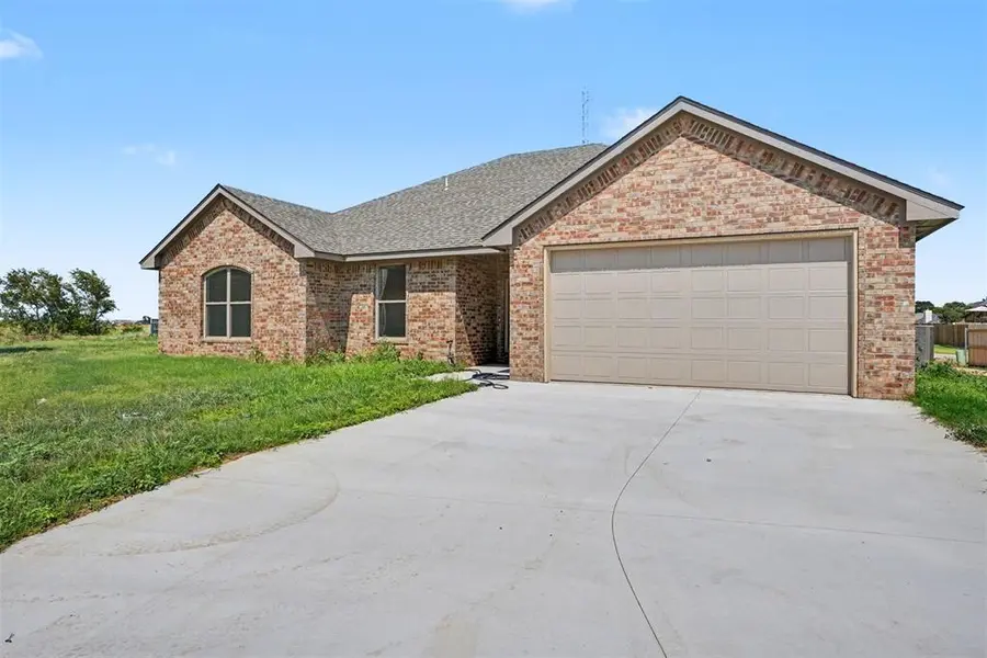 3324 Continental CT, Altus, OK 73521