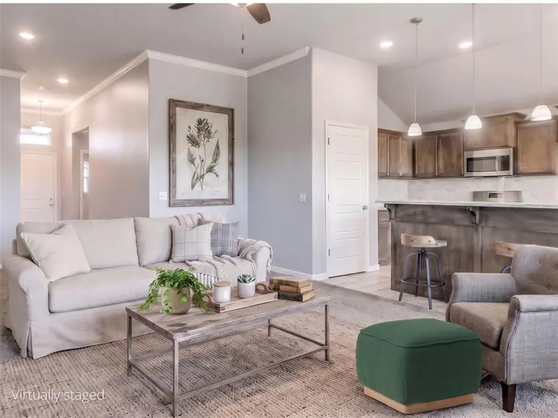 4308 Condor DR, Norman, OK 73072