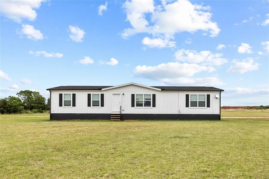 260267 E 680 RD, Hitchcock, OK 73744