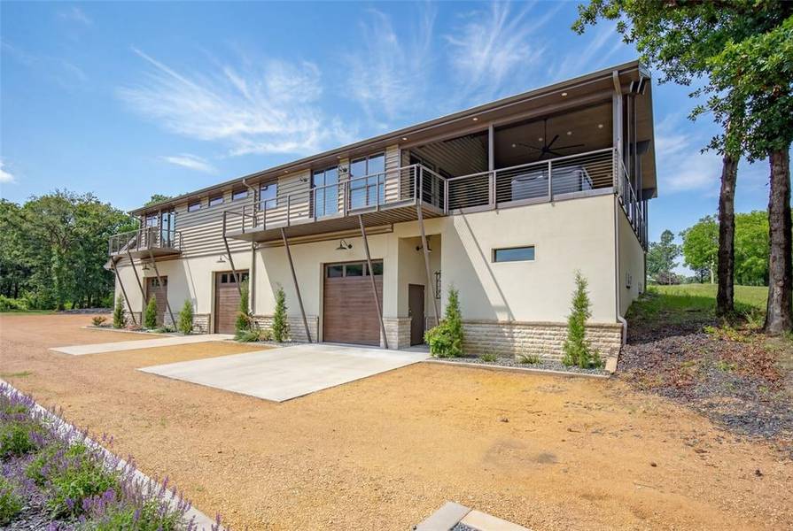 5161 Tower DR, Kingston, OK 73439