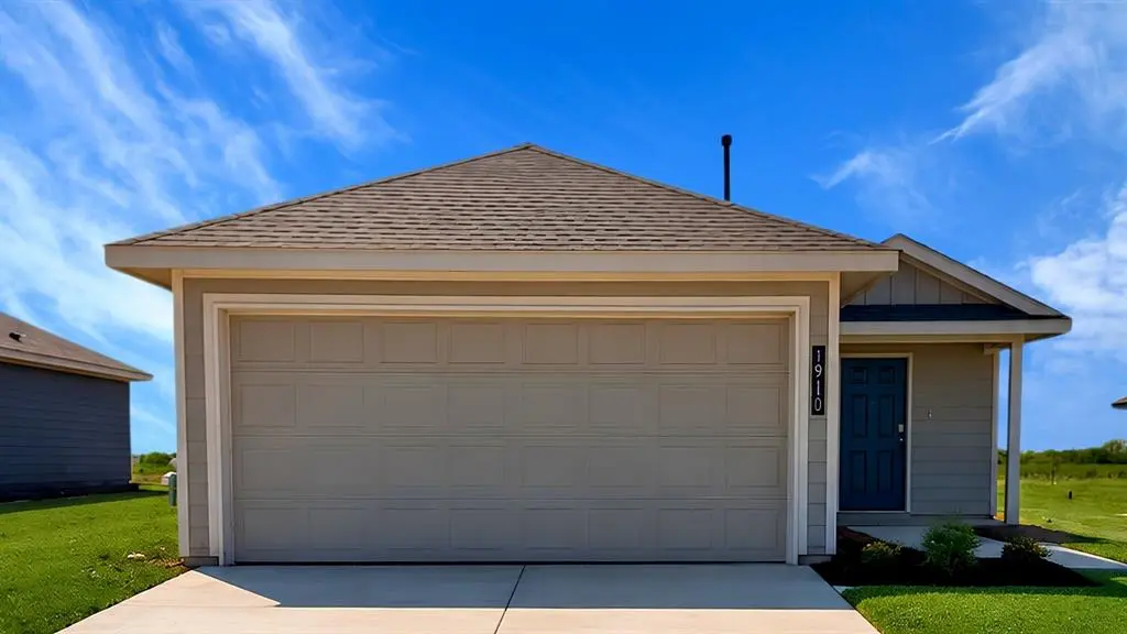1910 Redbud WAY, El Reno, OK 73036