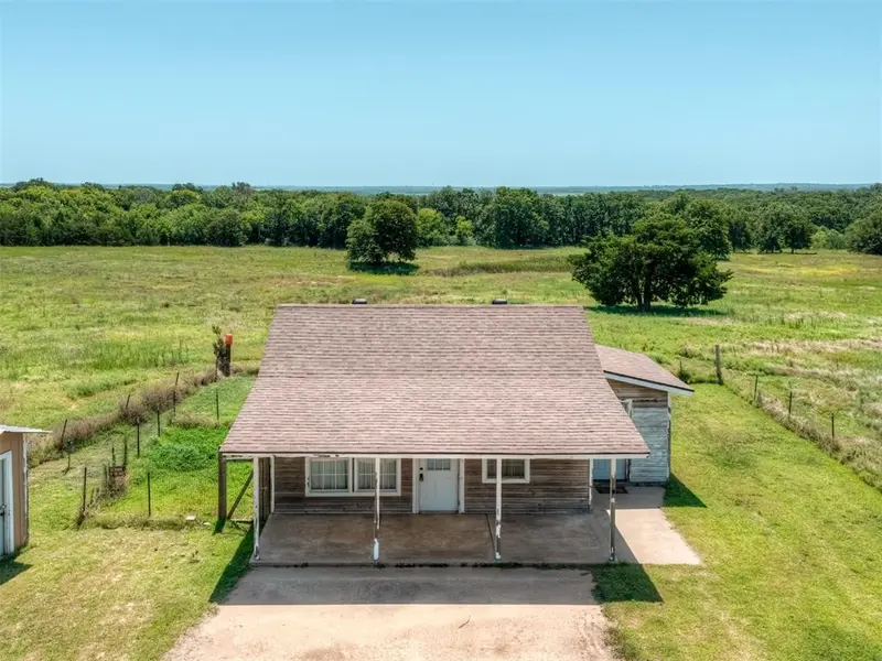335827 E Winding RD, Mcloud, OK 74851