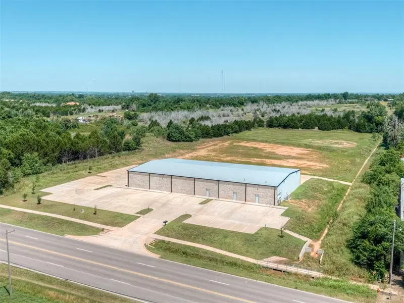 3303 NE 23rd ST, Oklahoma City, OK 73121