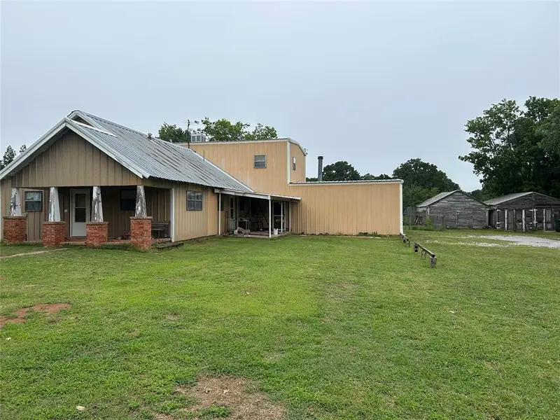 9905 Alameda DR, Norman, OK 73026