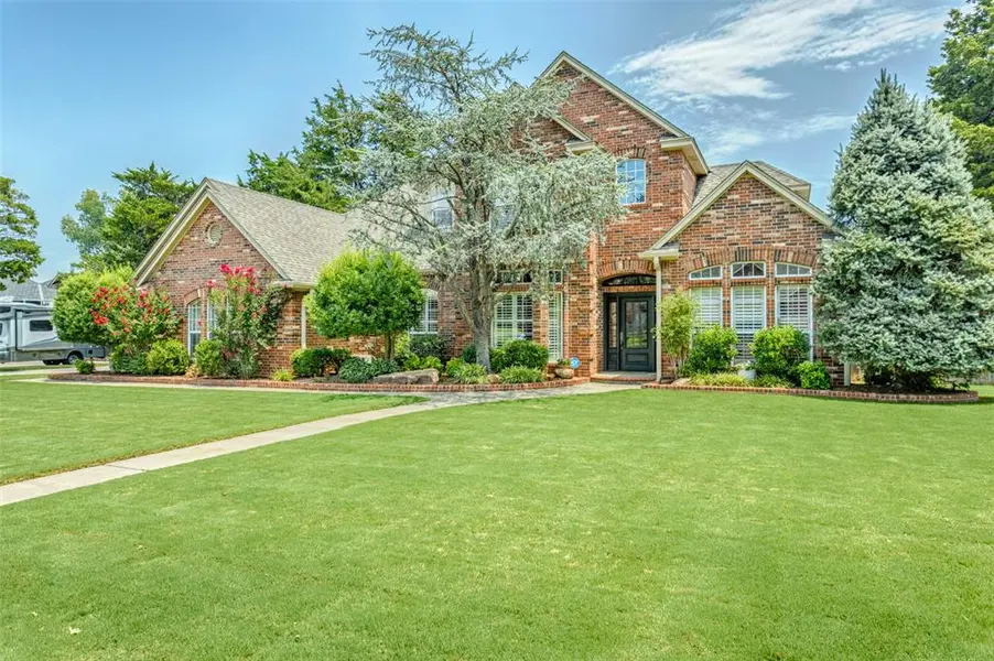 4808 South Lake DR, Norman, OK 73072