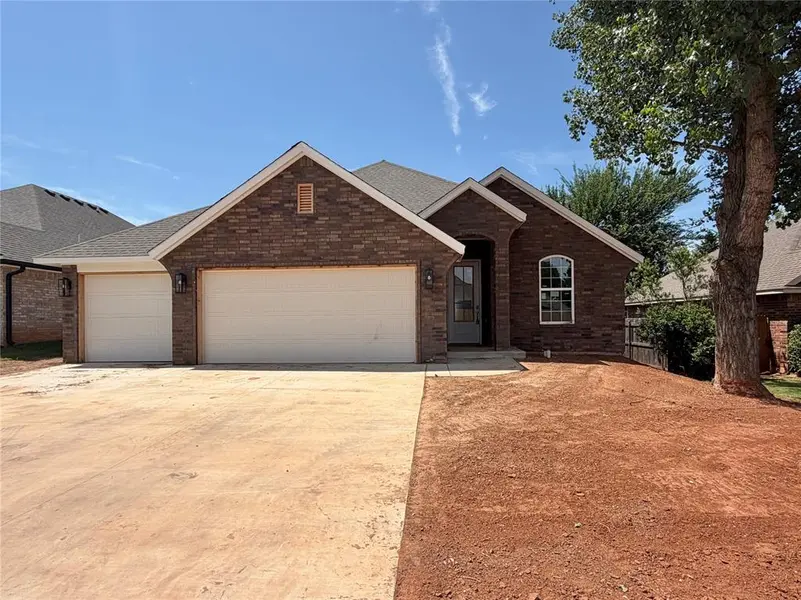 2708 Dunham DR, Norman, OK 73071