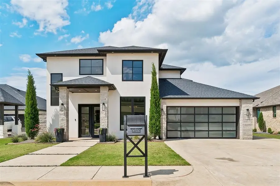 2109 Wiregrass DR, Edmond, OK 73025