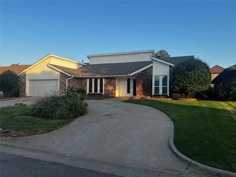 7230 NW 105th TER, Oklahoma City, OK 73162