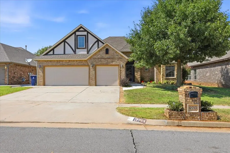 12713 NW 5th ST, Yukon, OK 73099