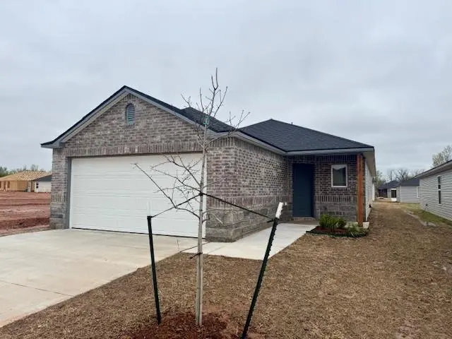 3509 Pete ST, Mustang, OK 73064