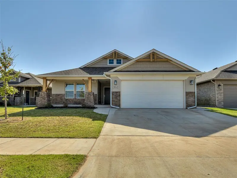13512 Arrowhead BLVD, Yukon, OK 73099