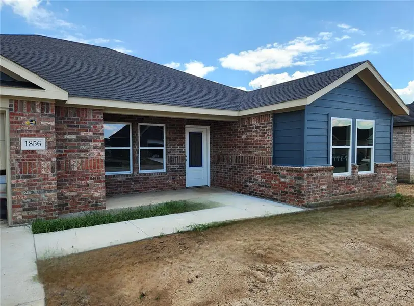 1856 Topaz RD, Pryor, OK 74361