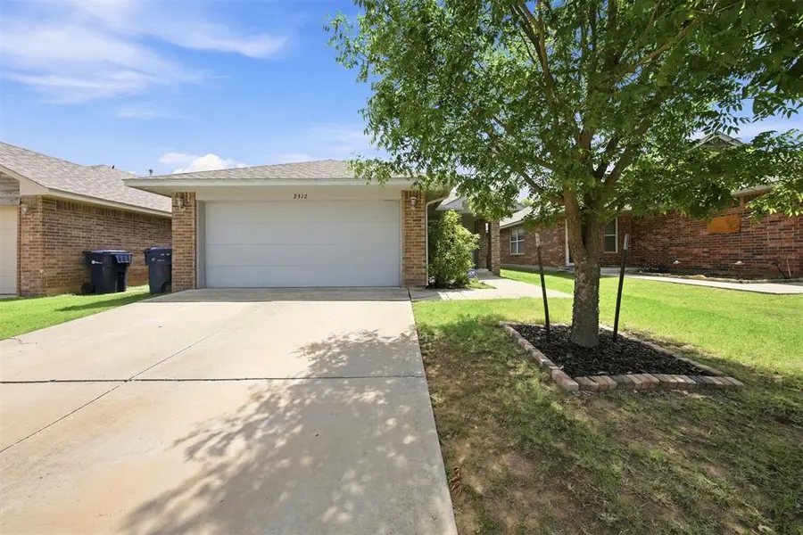 2312 NW 199th ST, Edmond, OK 73012