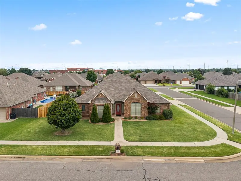 2001 SW 32nd ST, Oklahoma City, OK 73170
