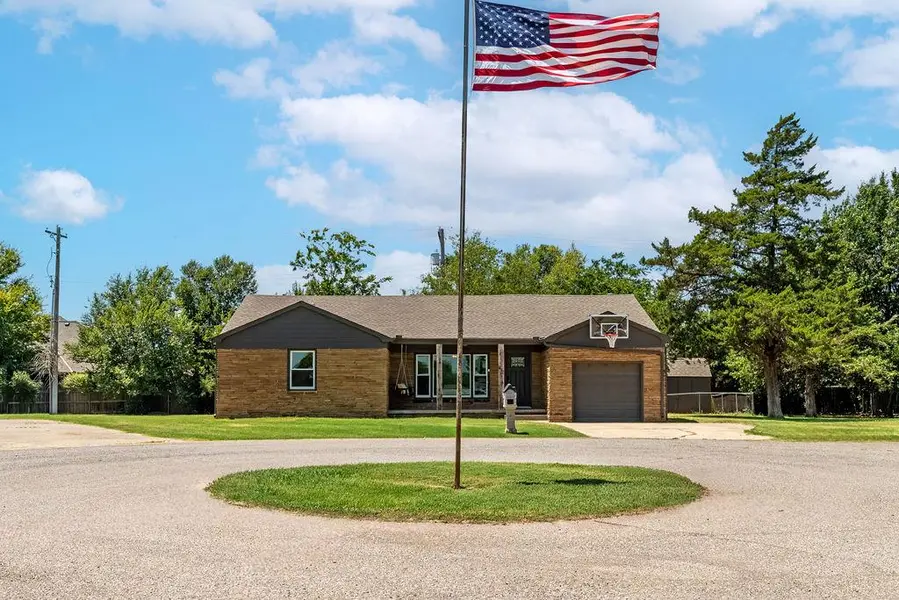 812 Allison PL, El Reno, OK 73036