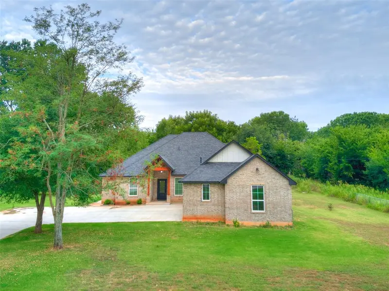 1030 County Street 2941, Tuttle, OK 73089