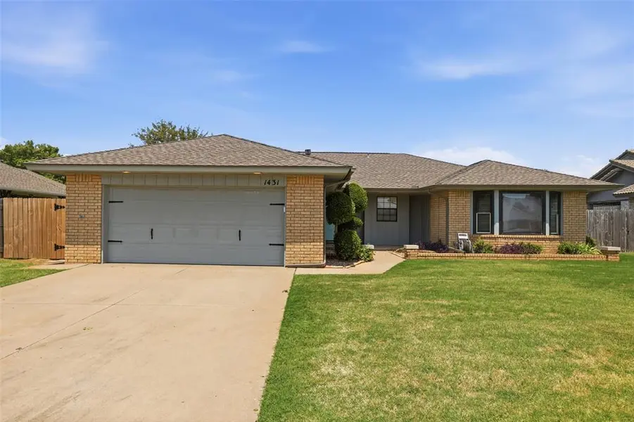 1431 Pickford LN, Oklahoma City, OK 73159