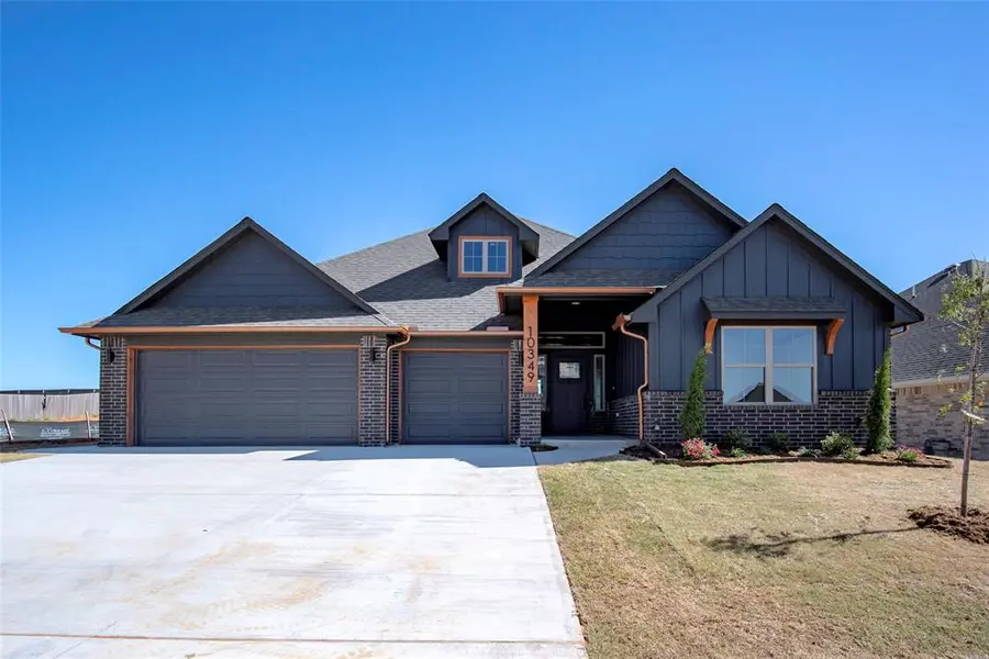 10349 SW 49th ST, Mustang, OK 73064