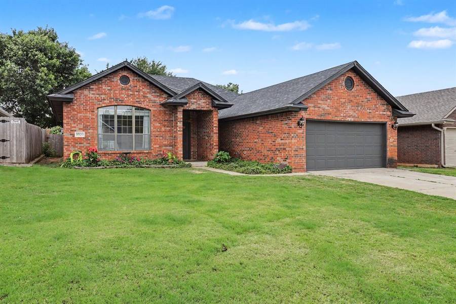 9920 Fox Fair, Midwest City, OK 73130