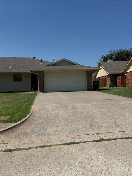 1309 Summerton PL, Yukon, OK 73099