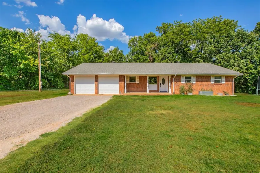 119 S County Line AVE, Blanchard, OK 73010