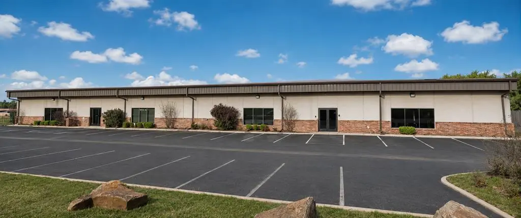 9101 S I 35 Service RD, Oklahoma City, OK 73160