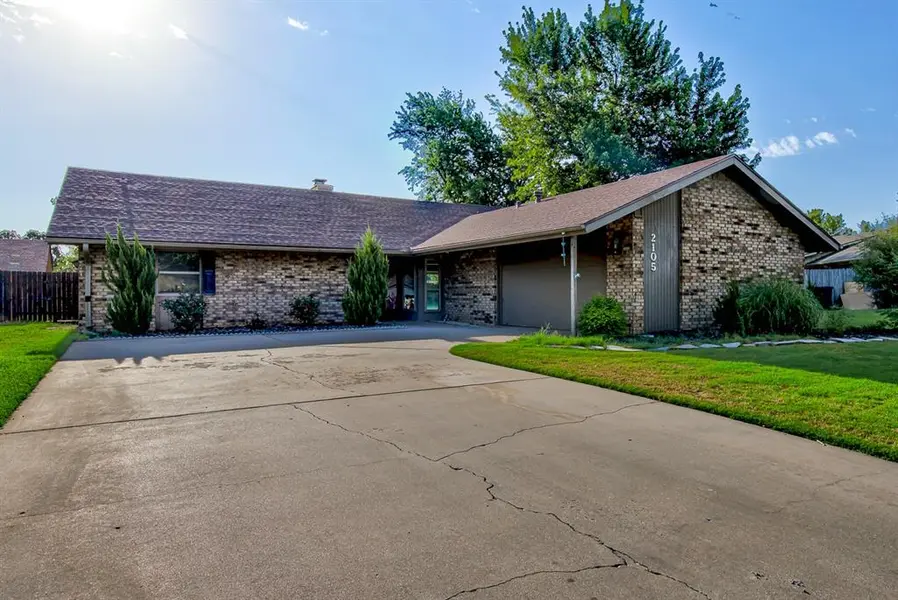 2105 Merrimac, Enid, OK 73703