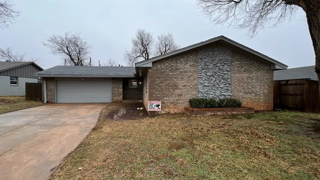 5929 NW 62nd ST, Oklahoma City, OK 73122