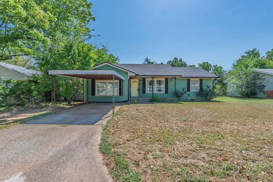 1711 N Rickey RD, Shawnee, OK 74804