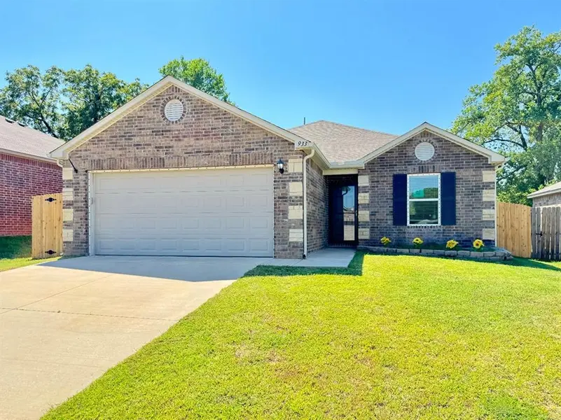933 Klare LN, Oklahoma City, OK 73130