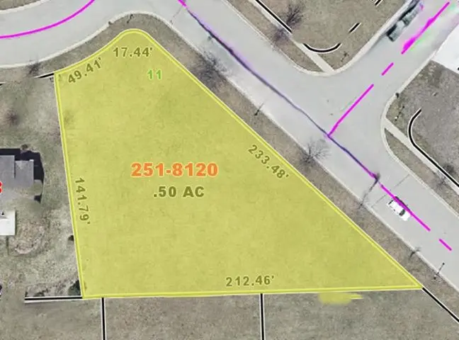 LAKE PARK DR #11, Marinette, WI 54143
