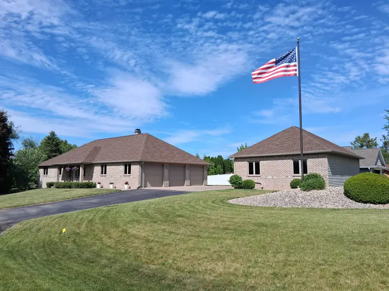 N1434 HIGHGREEN CT, Greenville, WI 54942