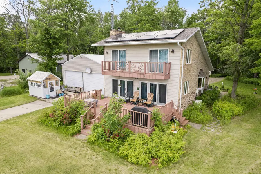 7890 COUNTY ROAD Y, Oconto, WI 54153